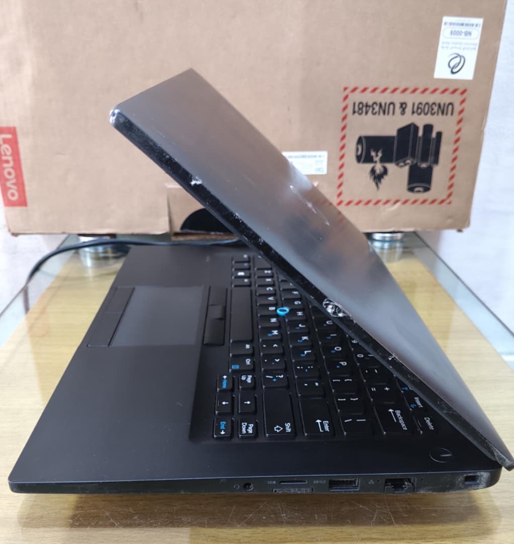 Dell Latitude 7480 256ssd 8gb corei7 6th Gen Keyboard Light Non Touch 14 inches