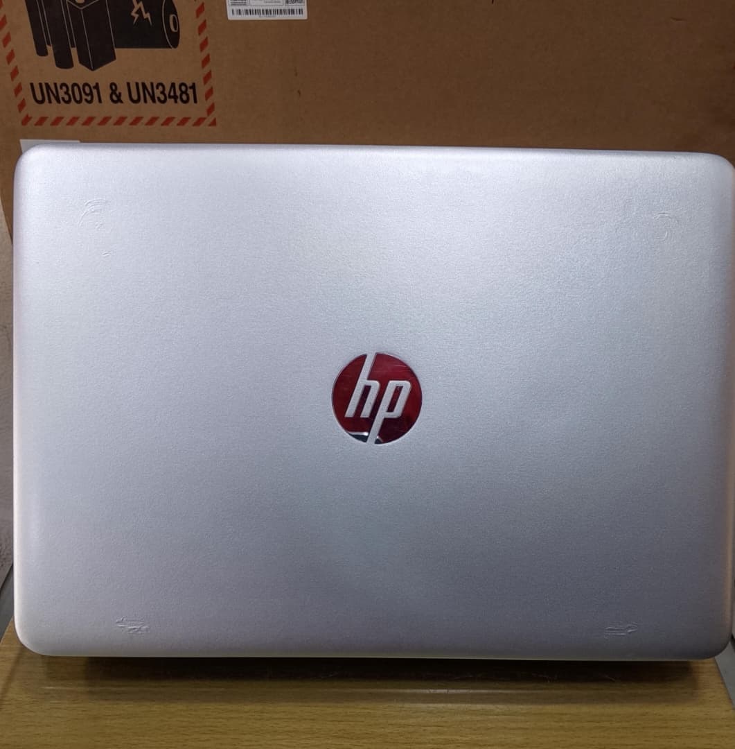 HP EliteBook 840G3 256ssd 8gb corei5 6th Gen keyboard Light, Non Touch 14 inches