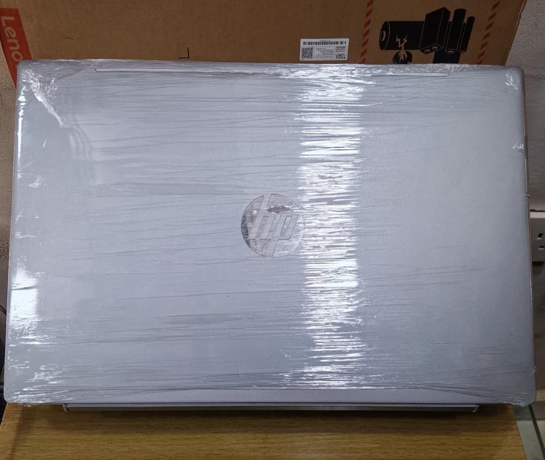 HP Pavillion 256ssd 8gb corei5 8th&10th Gen Keyboard Light 15inches Touch screen